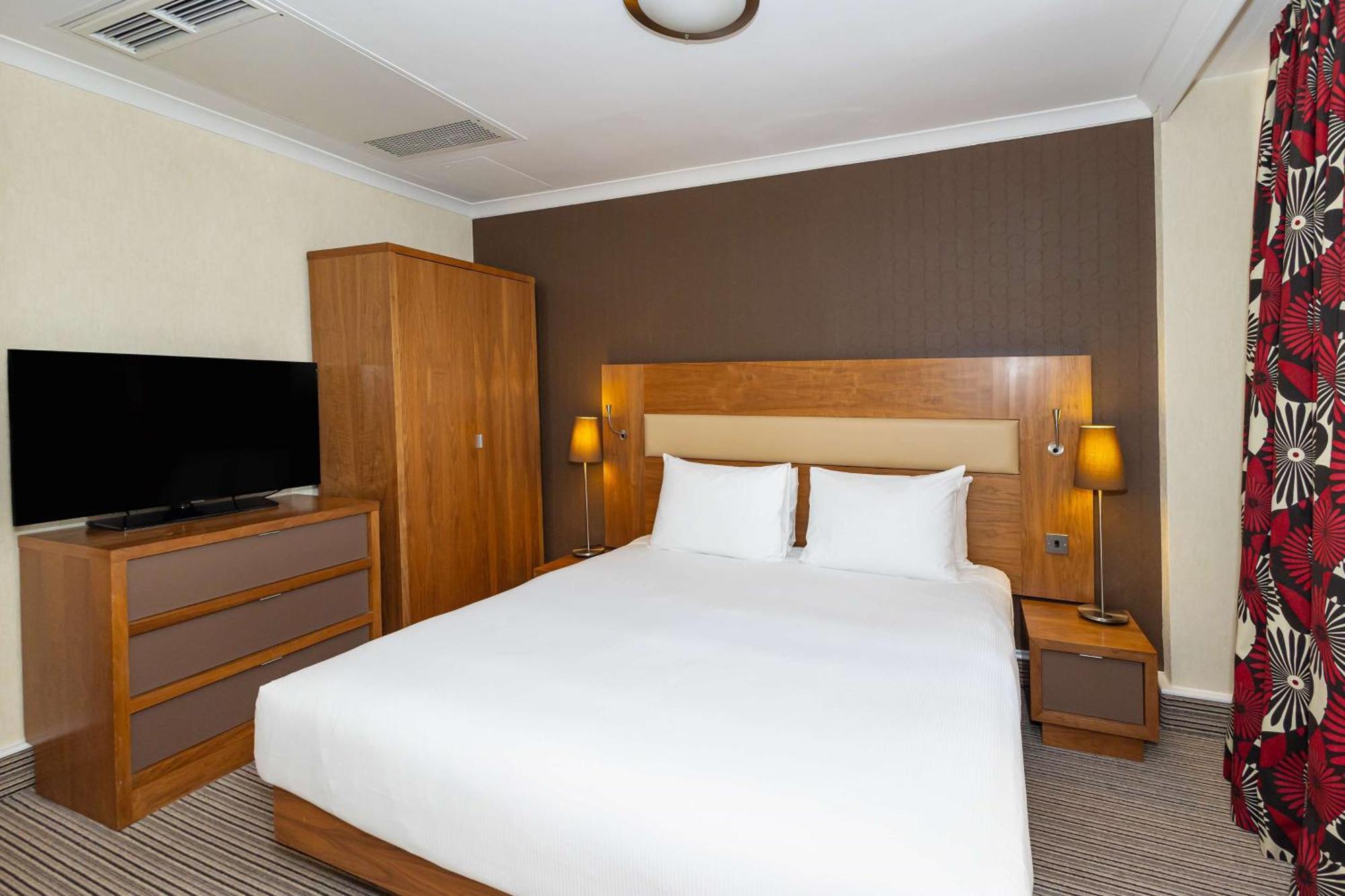 מלון Hilton London Olympia מראה חיצוני תמונה