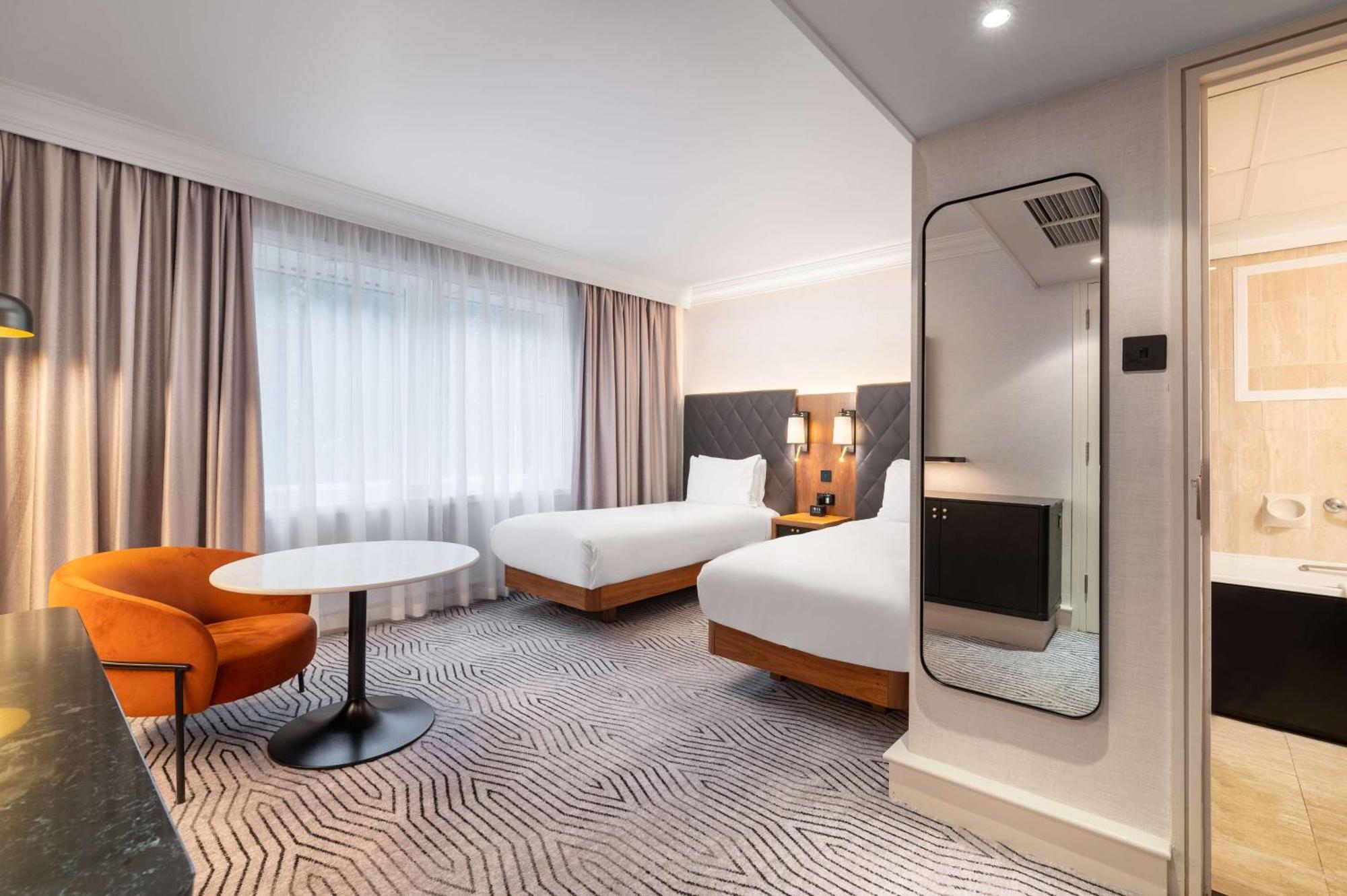 מלון Hilton London Olympia מראה חיצוני תמונה