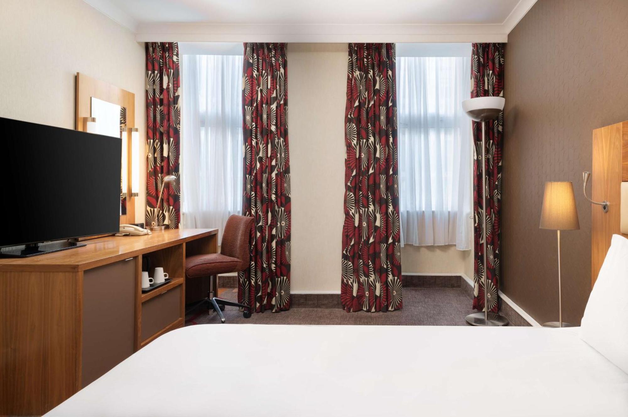 מלון Hilton London Olympia מראה חיצוני תמונה