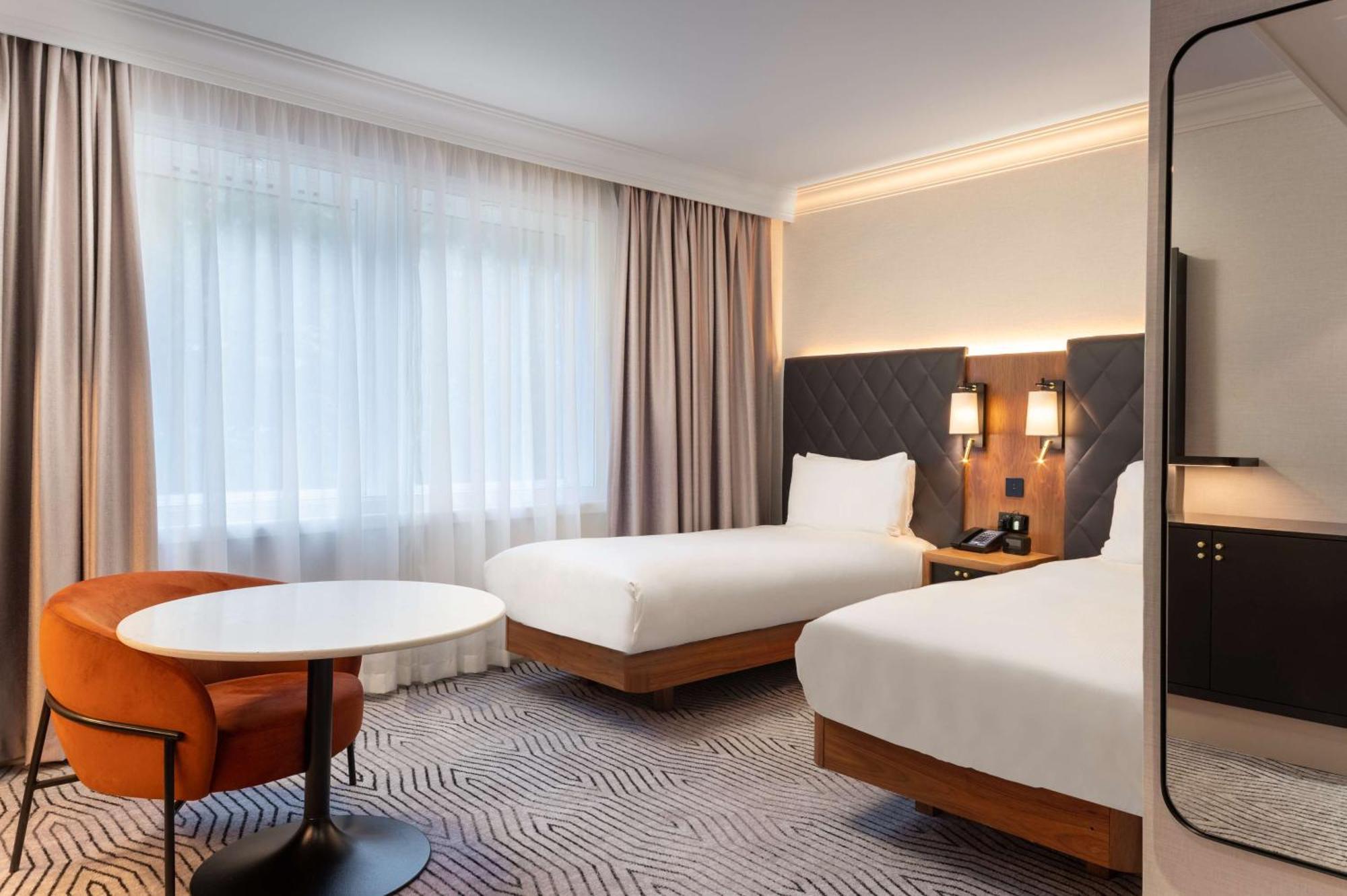 מלון Hilton London Olympia מראה חיצוני תמונה