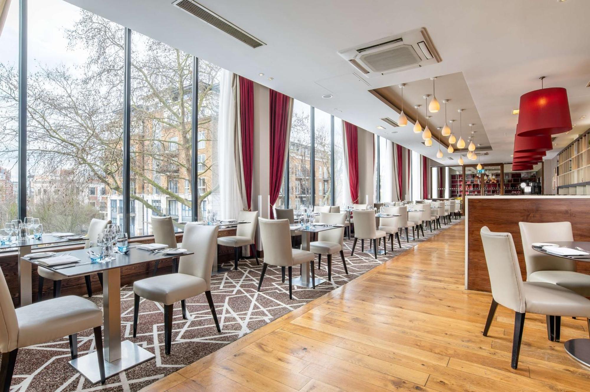 מלון Hilton London Olympia מראה חיצוני תמונה