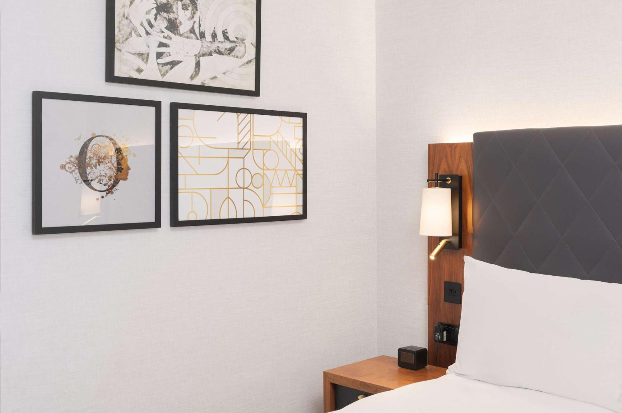 מלון Hilton London Olympia מראה חיצוני תמונה