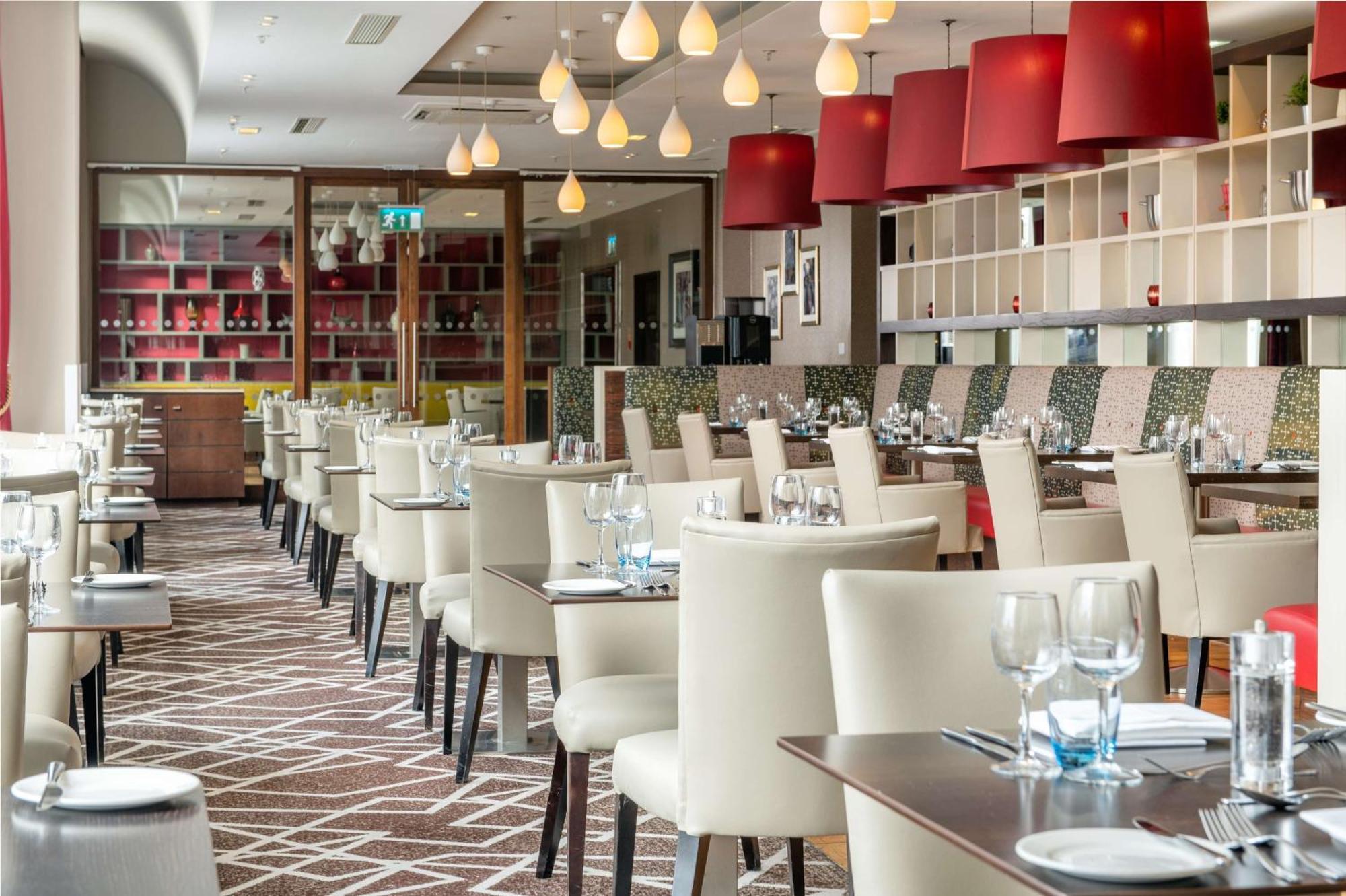 מלון Hilton London Olympia מראה חיצוני תמונה